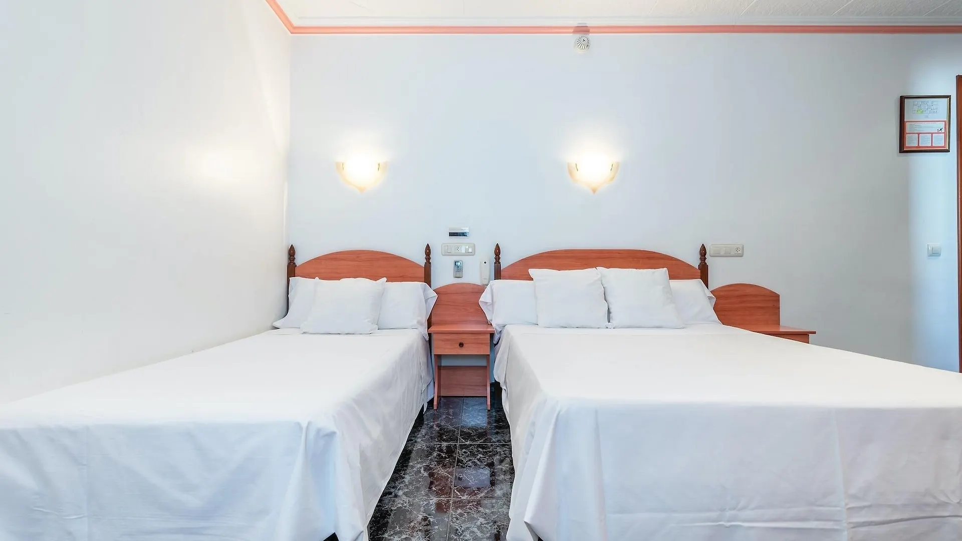 ***  Hotel Canada Tarragona Spanien