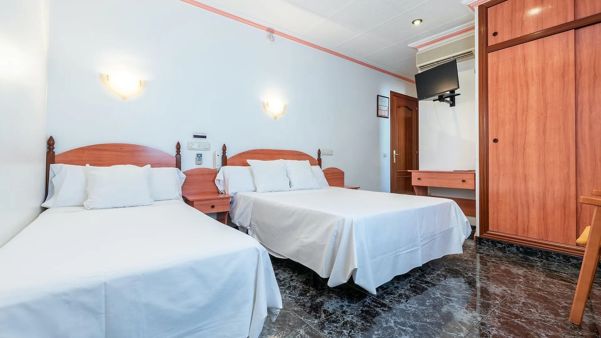 ***  Hotel Canada Tarragona Spanien