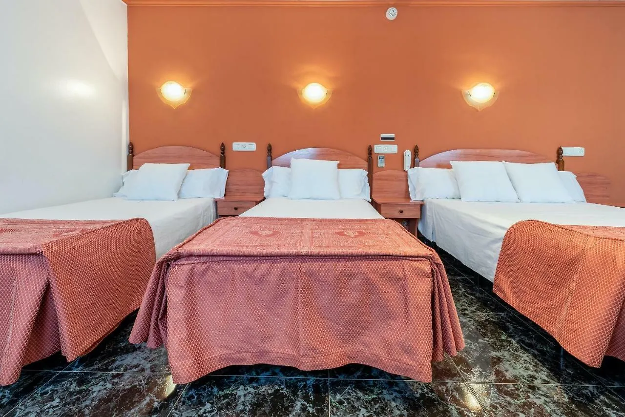 ***  Hotel Canadá Tarragona Espanha
